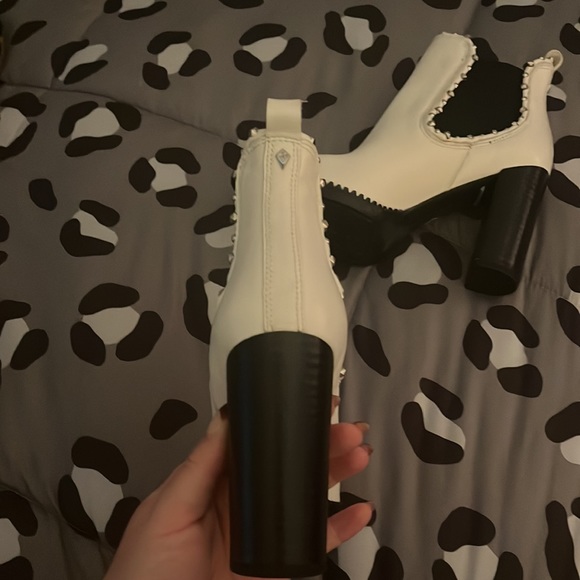 SAM EDELMAN boots - Picture 8 of 12